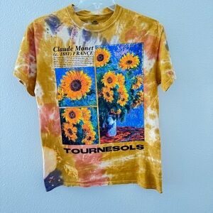 Sunflower Graphic Tee - Multicolor